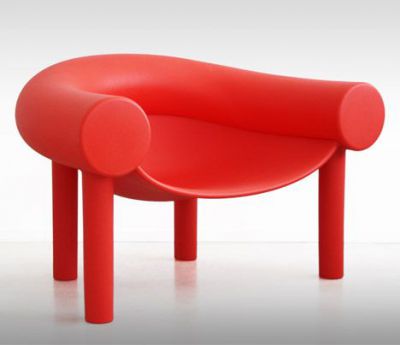 Sam-Son-chair-by-Konstantin-Grcic_Magis_dezeen_468_1